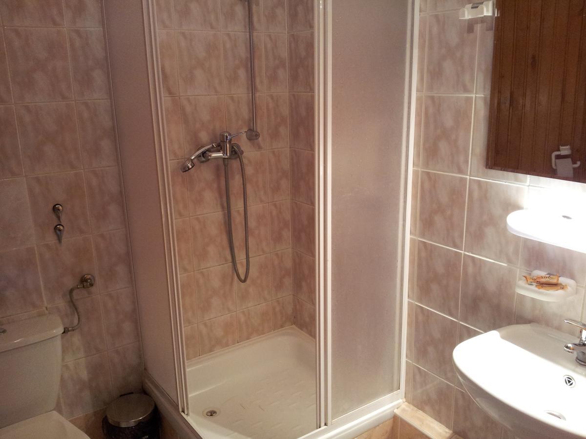 Hotel Staropolski 斯切尔采-克拉延斯凯 客房 照片
