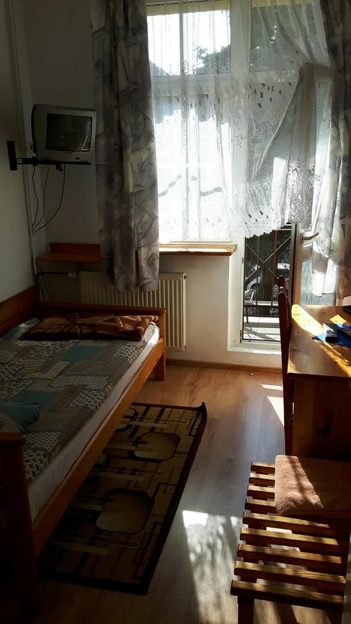 Hotel Staropolski 斯切尔采-克拉延斯凯 外观 照片
